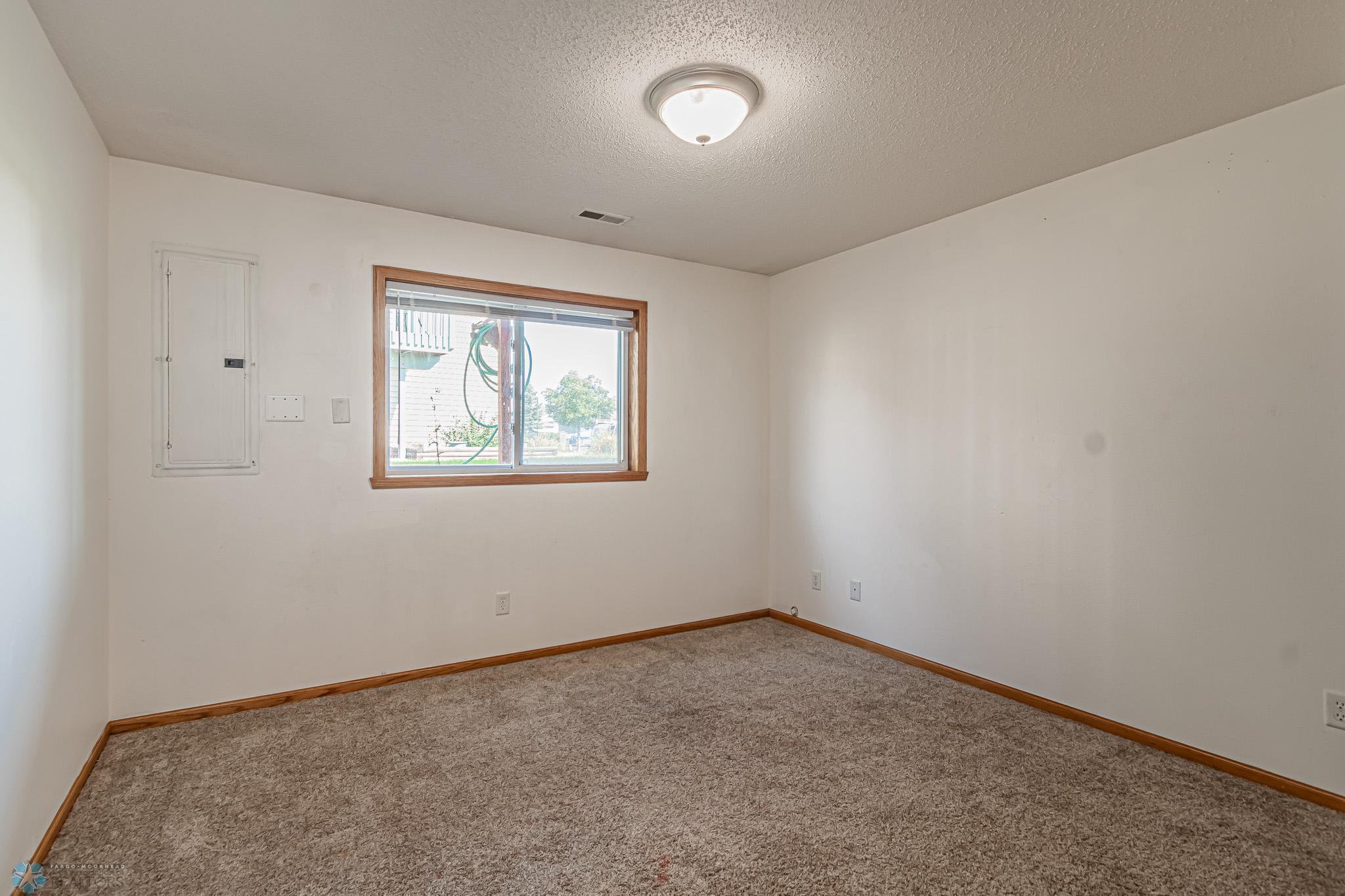 4775 Harvest Dr S, Fargo, ND 58104-12.jpg