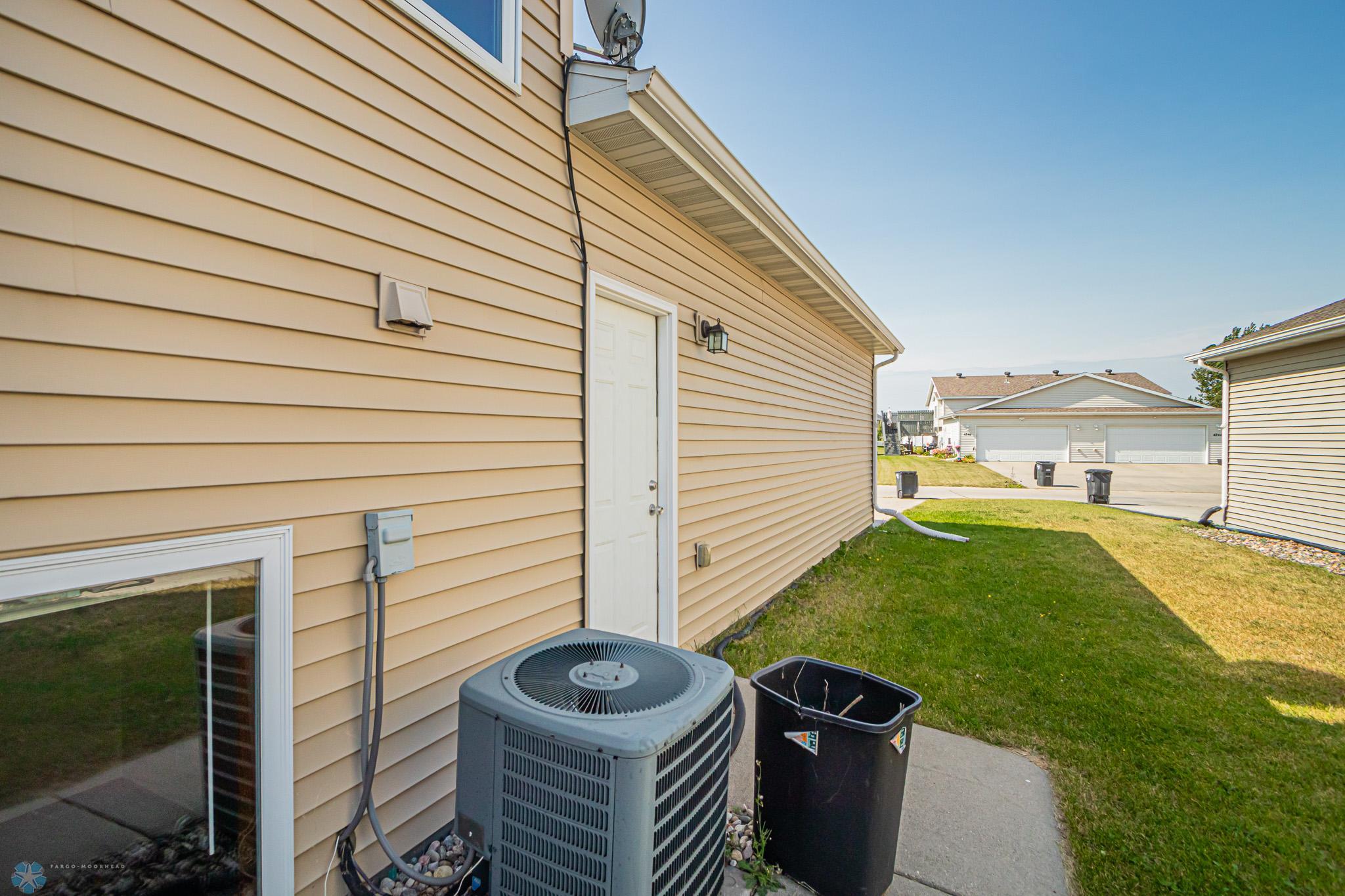 4775 Harvest Dr S, Fargo, ND 58104-02.jpg