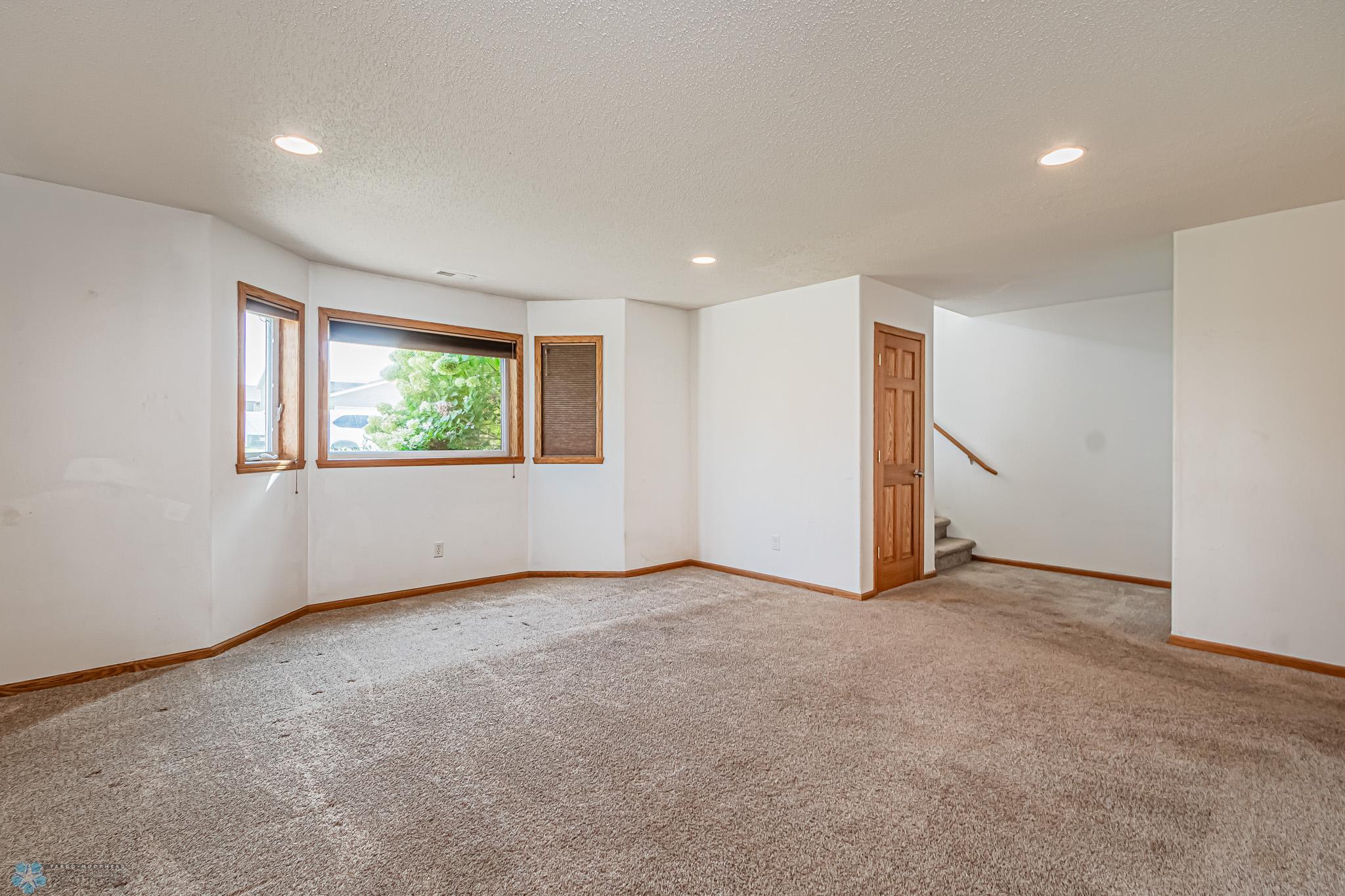 4775 Harvest Dr S, Fargo, ND 58104-13.jpg