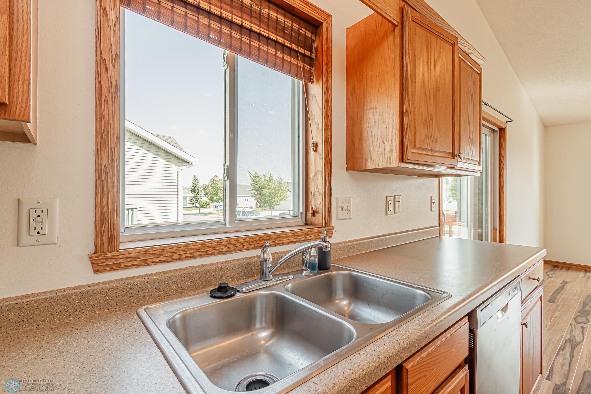4775 Harvest Dr S, Fargo, ND 58104-25.jpg
