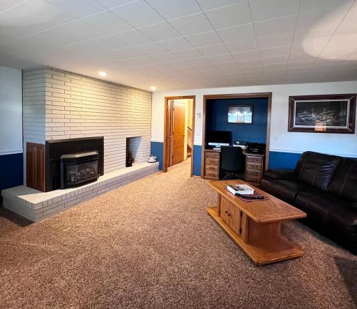 1426 Birch Lane Drive, Thief River Falls, MN 56701