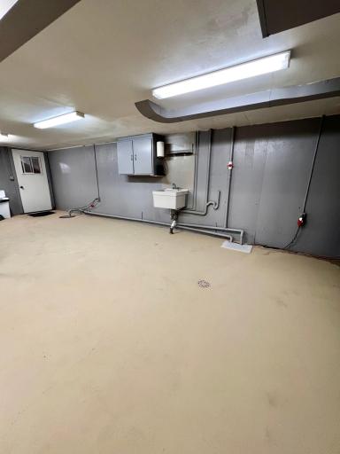 1426 Birch Lane Drive, Thief River Falls, MN 56701