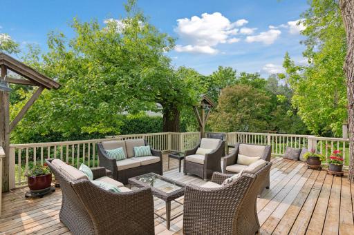 20390 Linwood Road, Excelsior, MN 55331