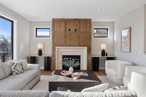 5435 Rolling Hills Parkway, Chaska, MN 55318