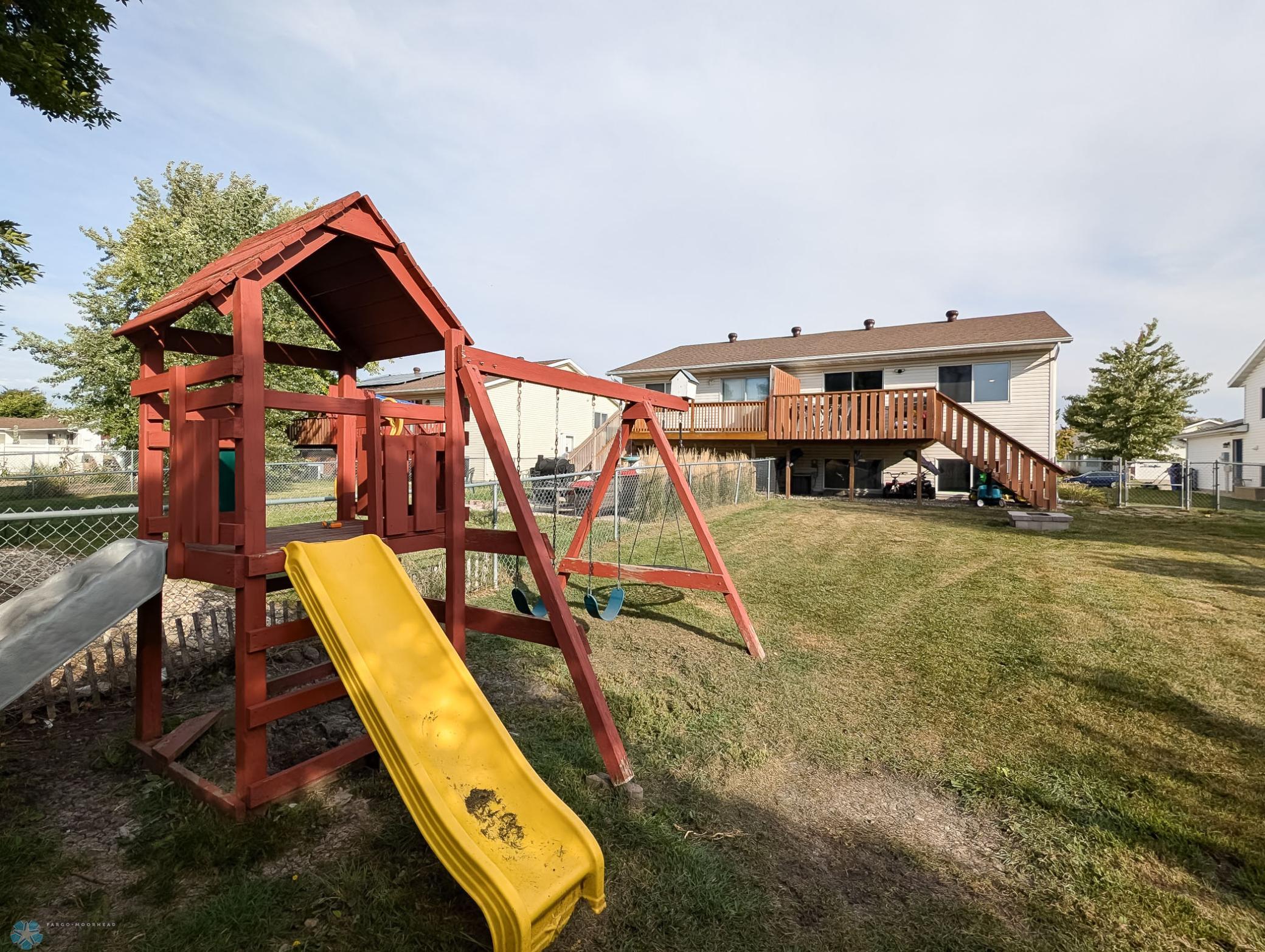 L2P054-145720941.jpg