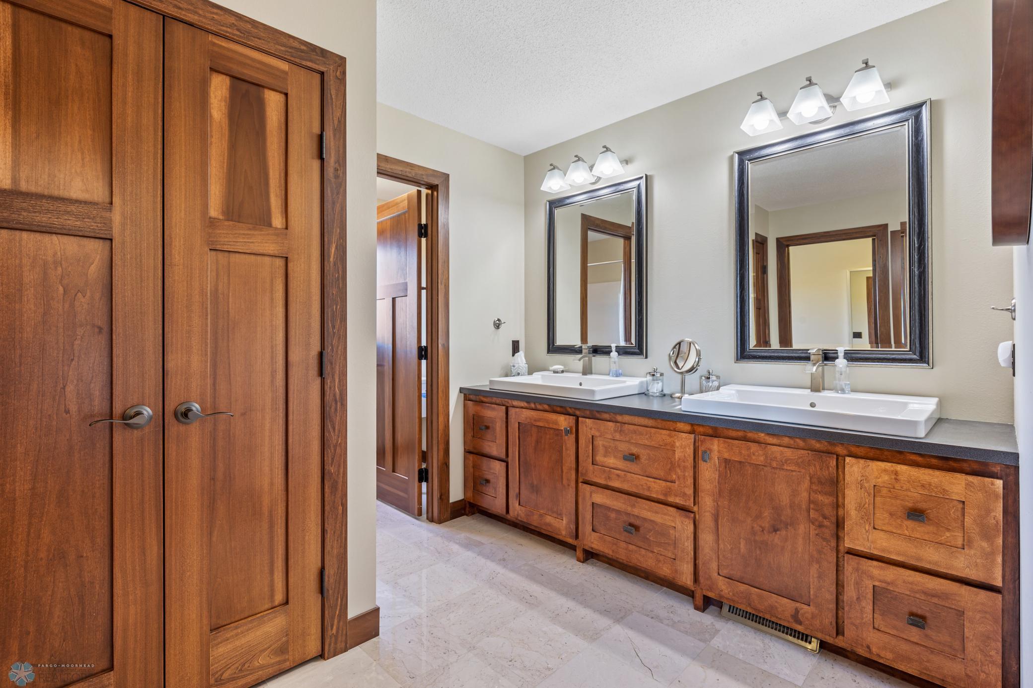 2nd Floor - Primary Bathroom