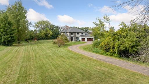 2580 Imperial Avenue N, Lake Elmo, MN 55042