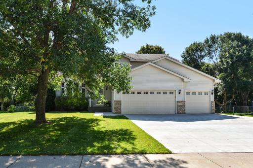 Photo for 13340 Hynes Road, Rogers, MN 55374 - listing #6603775 13340 Hynes Road, Rogers, MN 55374