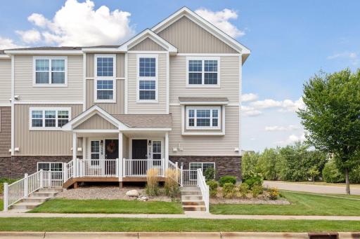 7561 Woods Edge Boulevard, Circle Pines, MN 55014
