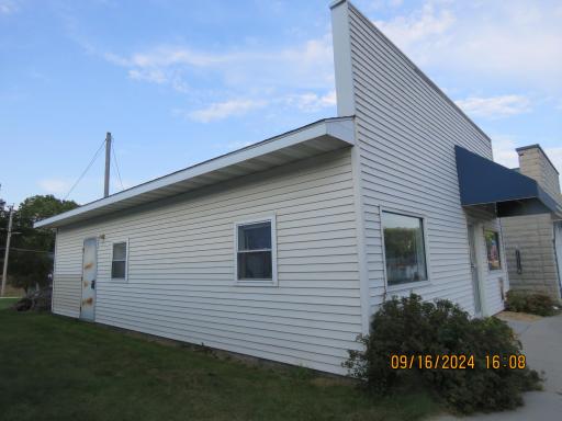 322 Mill St, Peterson, MN 55962