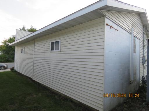 322 Mill St, Peterson, MN 55962