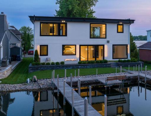 2507 Bantas Point Lane, Minnetonka, MN 55391