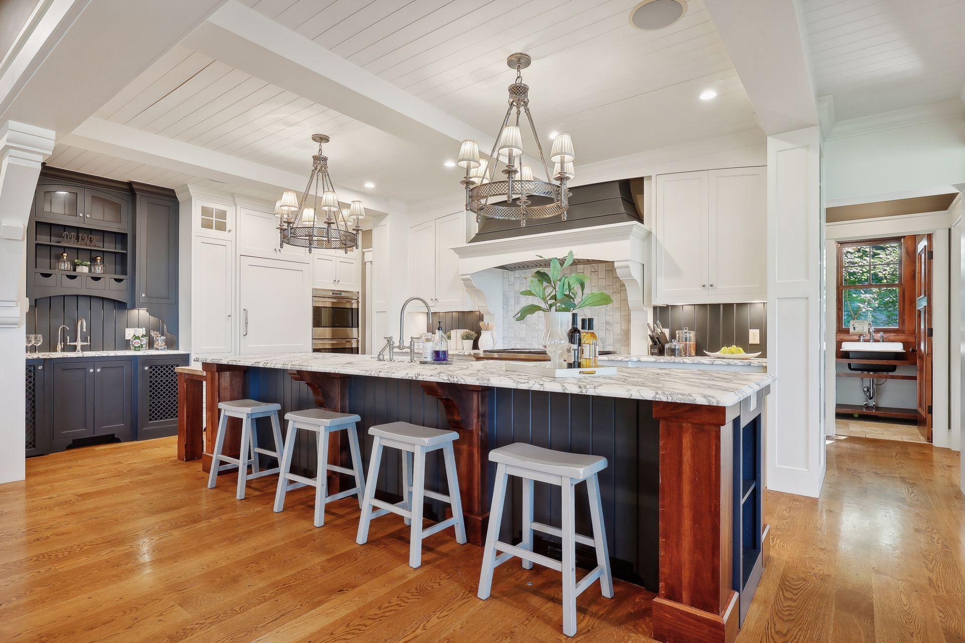 Well-equipped, the Kitchen is sure to please any chef!