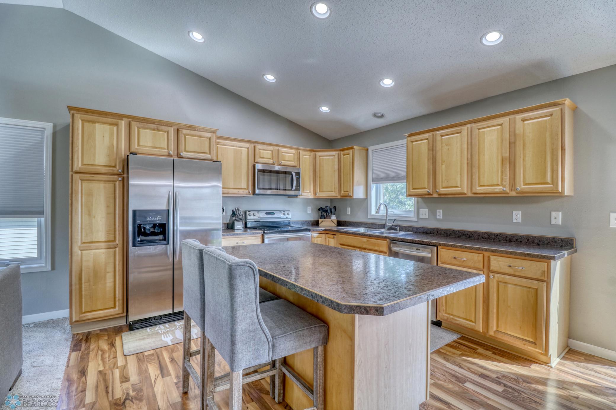 Kitchen1_1.jpg