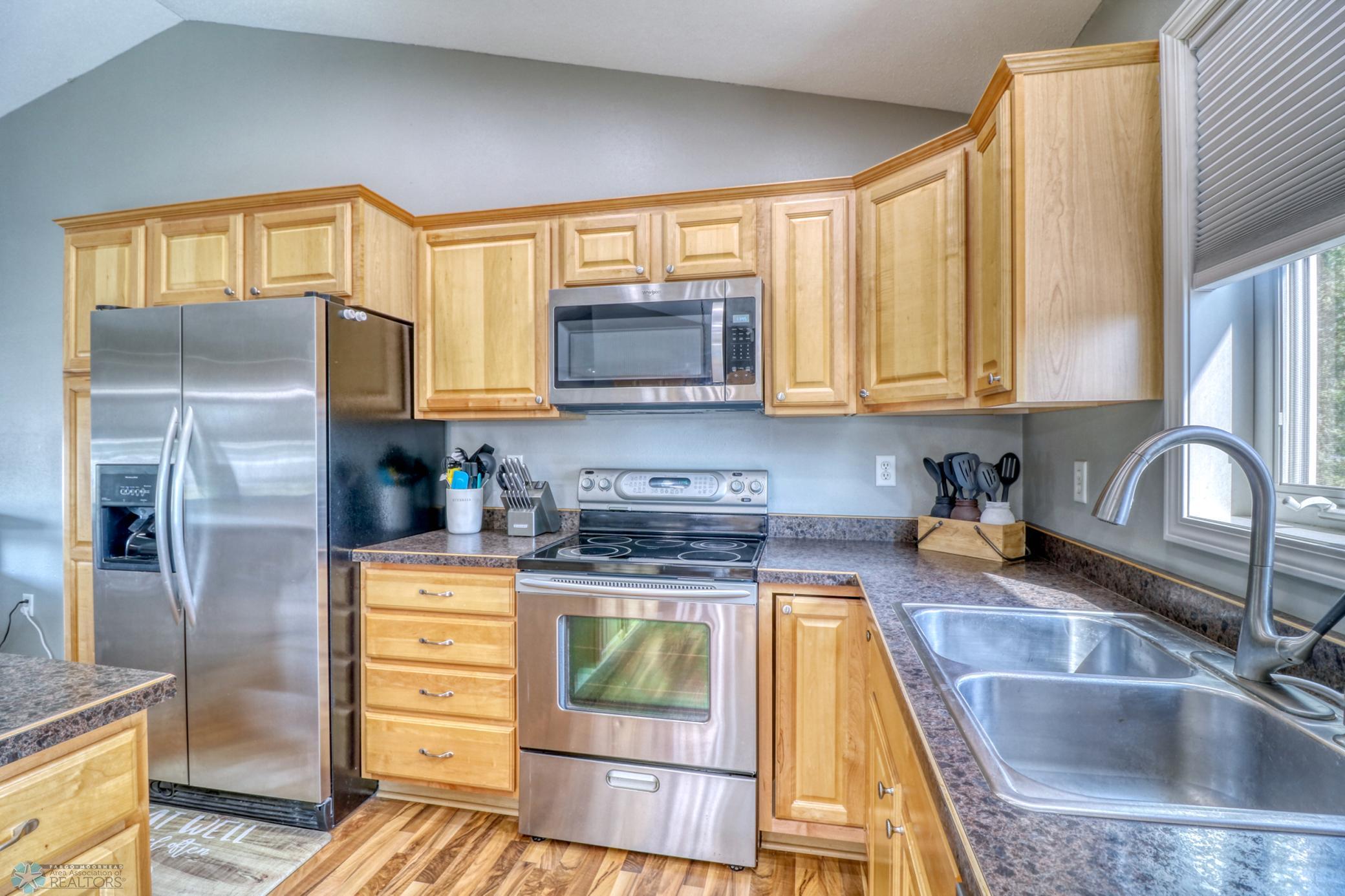 Kitchen1_6.jpg