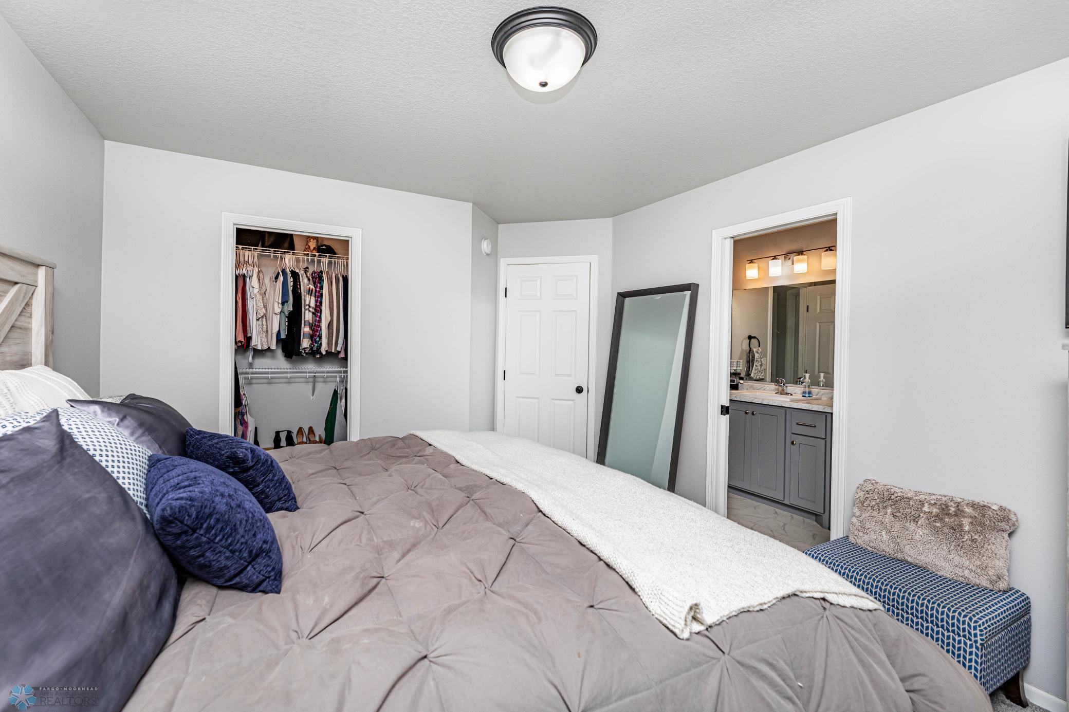 658121(20of39).jpg