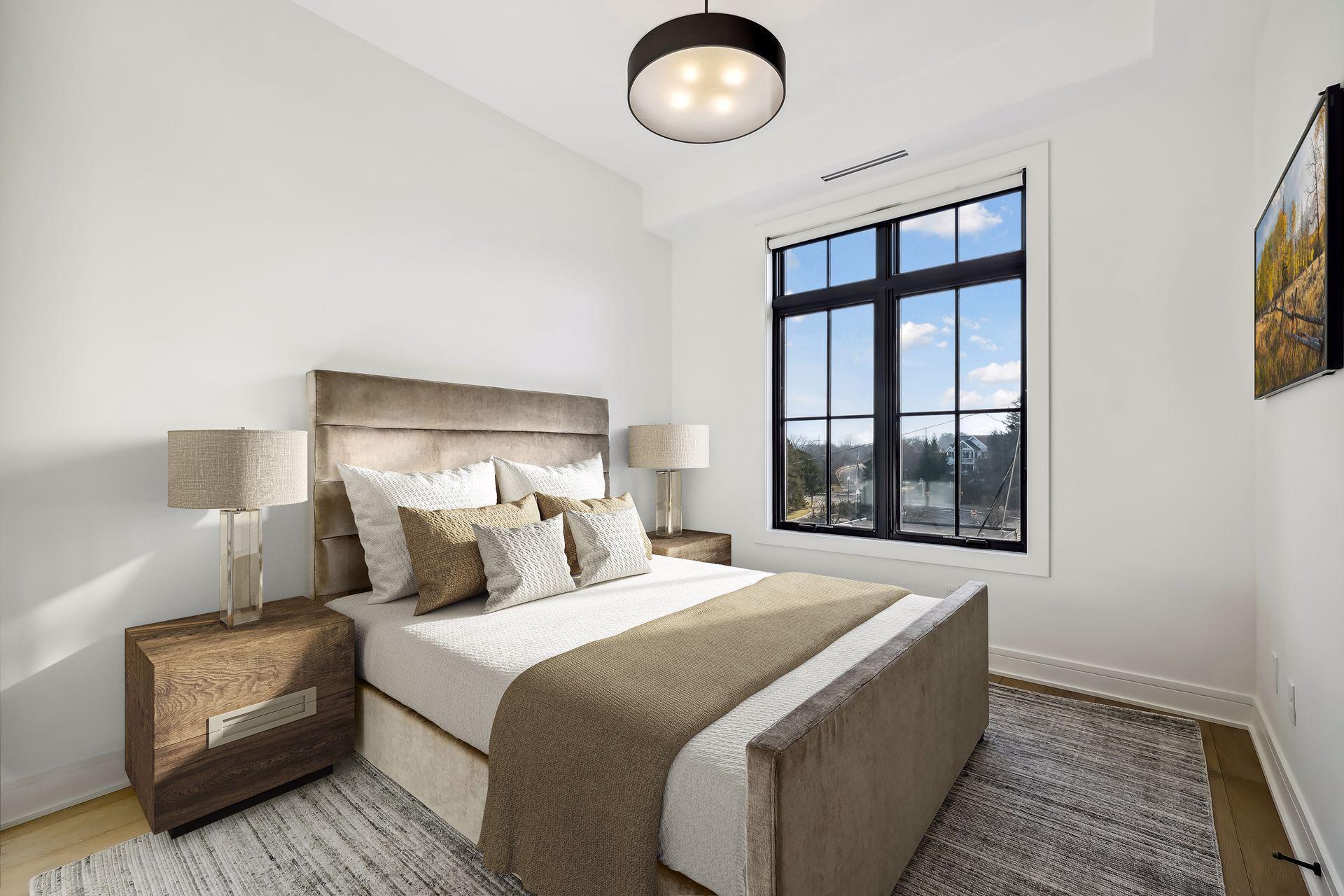 Secondary bedroom