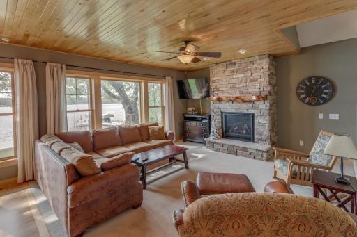 9591 Ossawinnamakee Road, Pequot Lakes, MN 56472