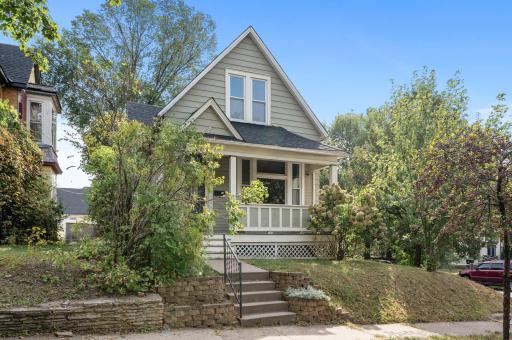 Photo for 1084 Edgerton Street, Saint Paul, MN 55130 - listing #6604620 1084 Edgerton Street, Saint Paul, MN 55130