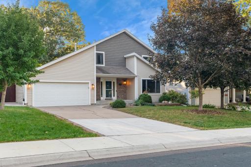 Stunning contemporary curb appeal! Located in a desirable location!