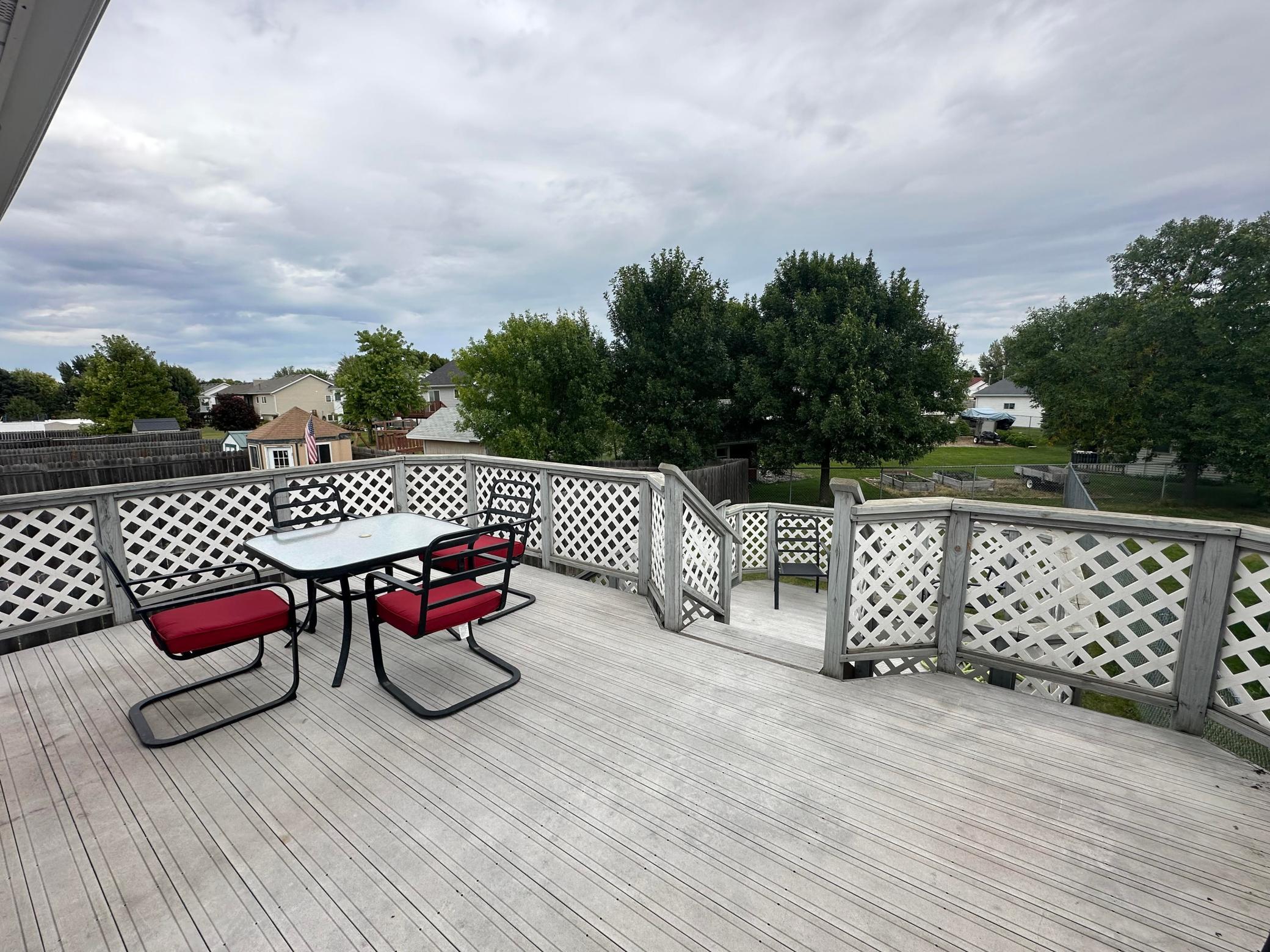 Upper Deck