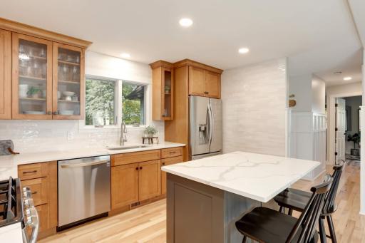 Photo for 124 Edgewood Avenue N, Minneapolis, MN 55427 - listing #6604808 124 Edgewood Avenue N, Minneapolis, MN 55427