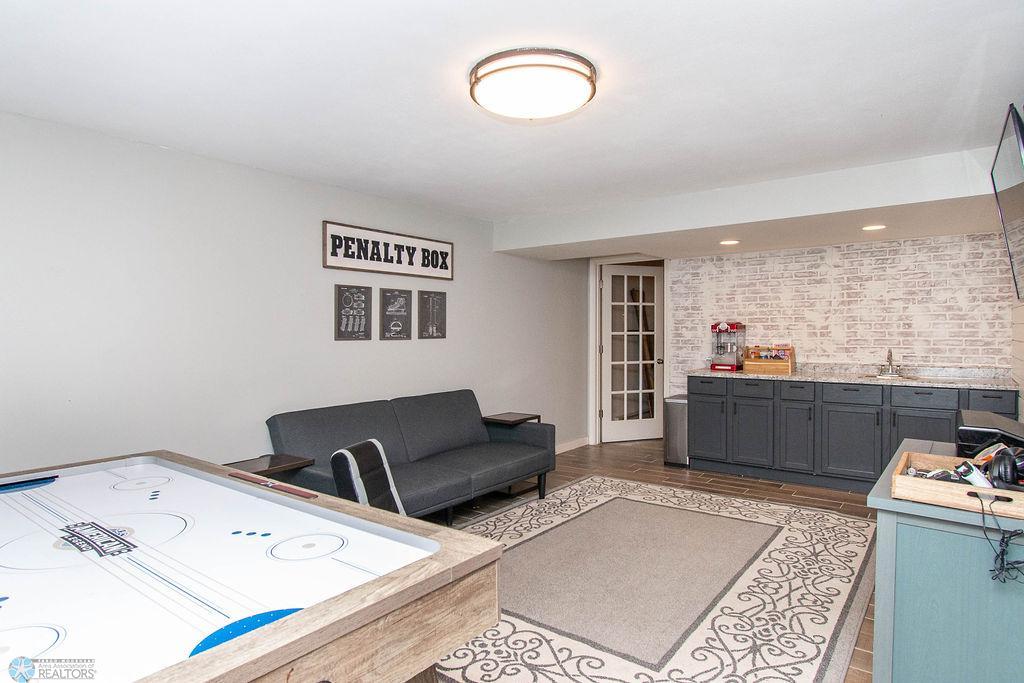 Bonus Room/Bar