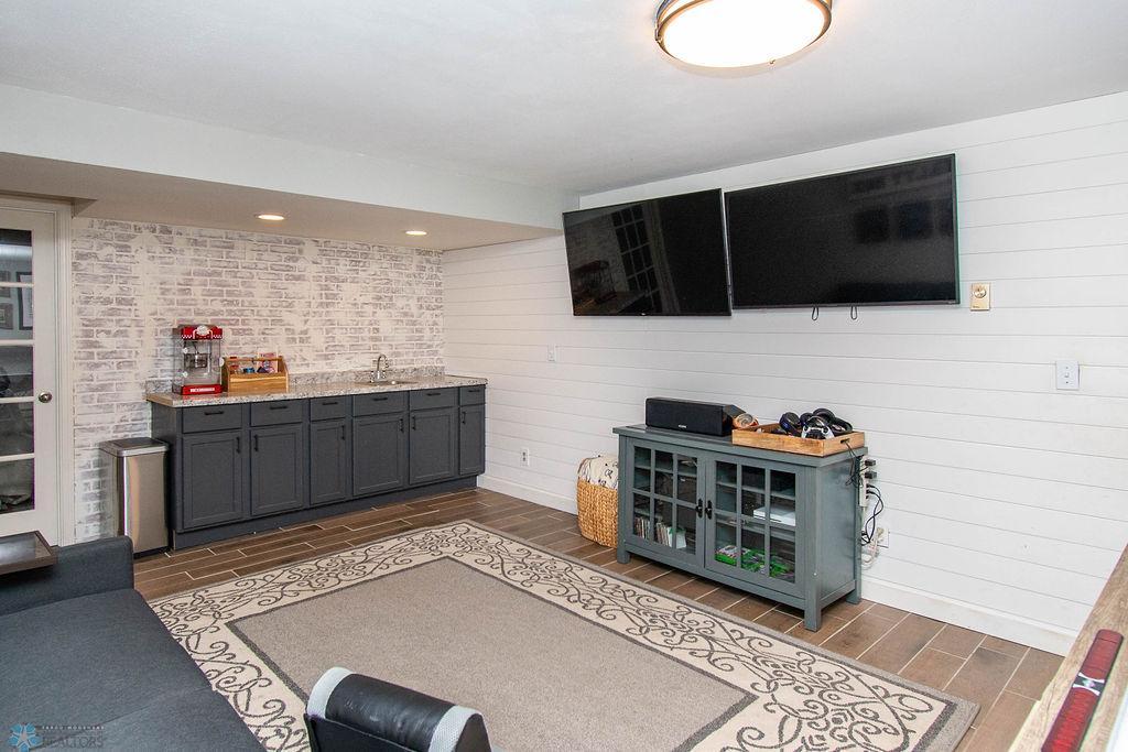 Bonus Room/Bar