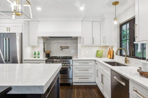 231 Bushaway Road, Wayzata, MN 55391