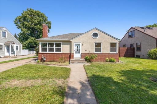 Photo for 1021 Idaho Avenue W, Saint Paul, MN 55117 - listing #6605354 1021 Idaho Avenue W, Saint Paul, MN 55117