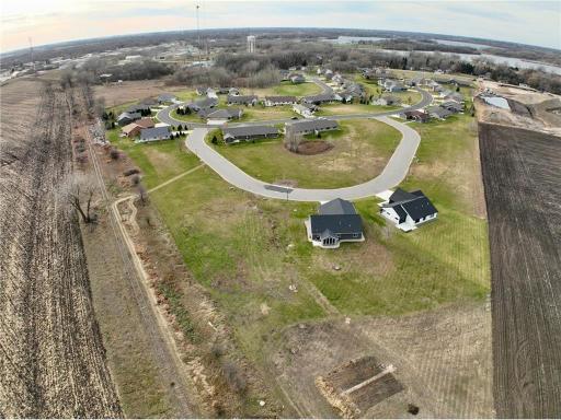 1904 Shady Lane NE, Willmar, MN 56201