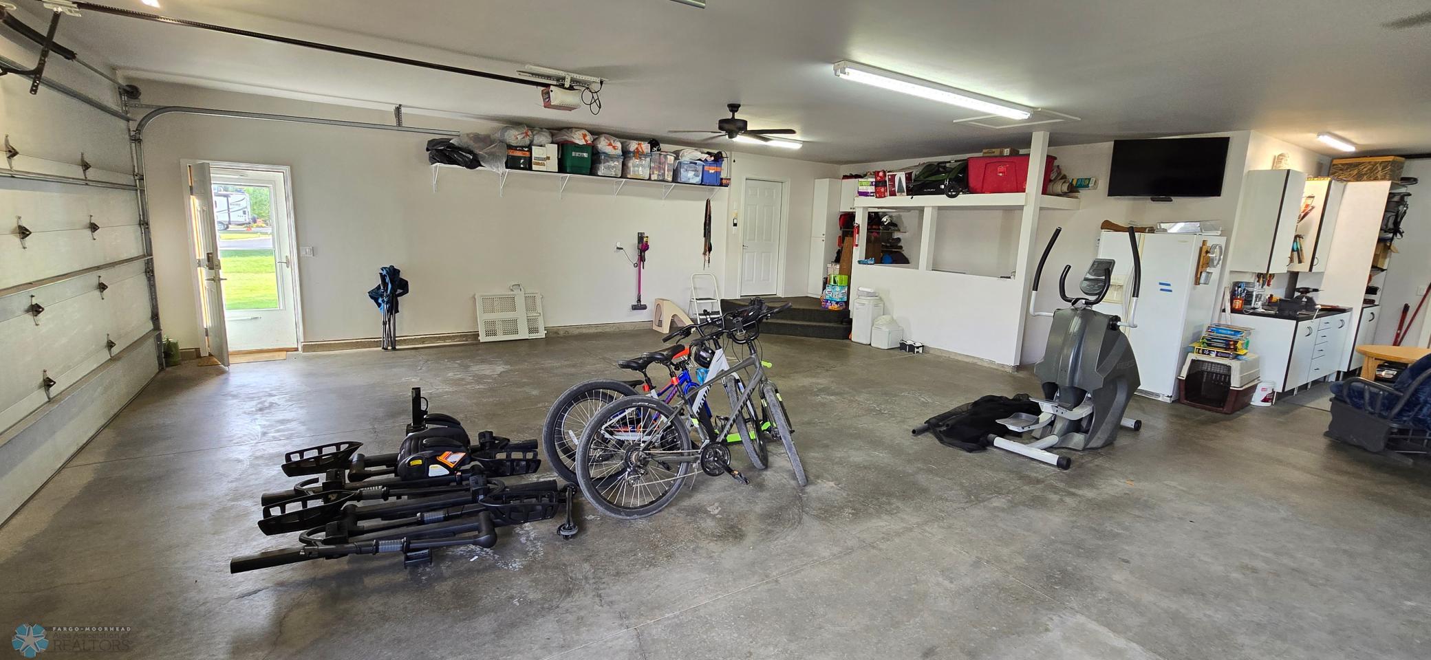 3-Car Garage