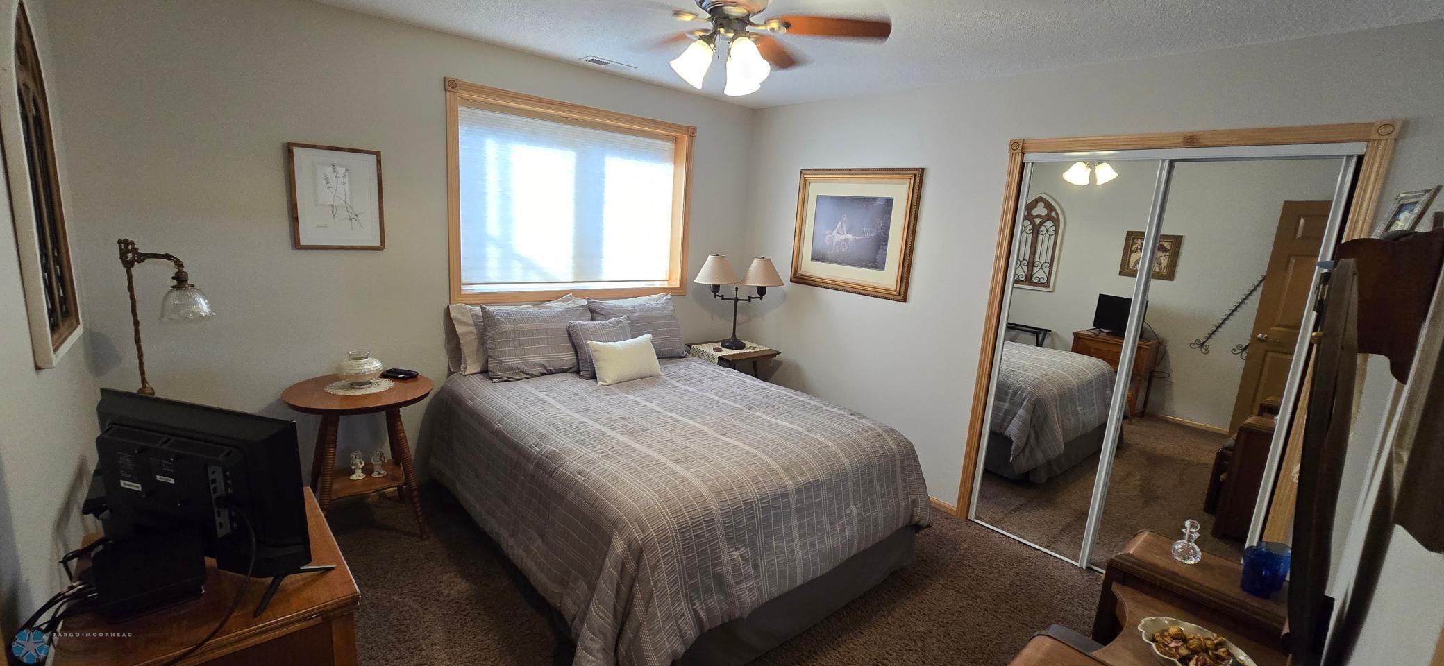 lower bed 1