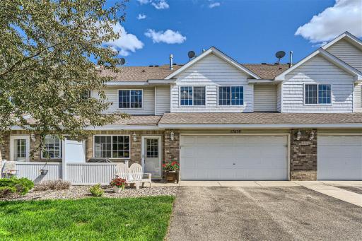 Photo for 17630 Gillette Way, 1003, Lakeville, MN 55044 - listing #6605784 Welcome Home to easy, carefree living! Association takes care of the lawn care, snow and outside maintenance.
Come home and just relax! Enjoy the front patio for BBQ grilling. The location is convenient to nearby restaurants, groceries and shops.