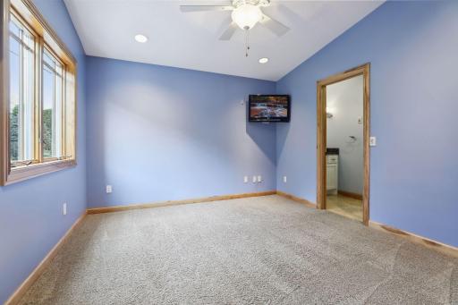 1736 Shorewood Lane, Mound, MN 55364