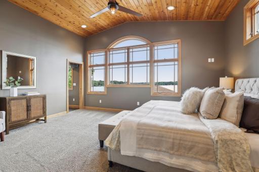1736 Shorewood Lane, Mound, MN 55364