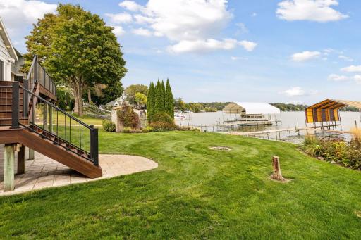 1736 Shorewood Lane, Mound, MN 55364