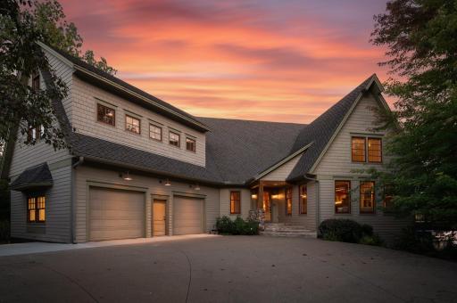 1001 Barbary Circle, Waconia, MN 55387
