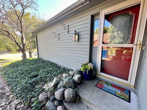 5475 Yorktown Lane N, Minneapolis, MN 55442