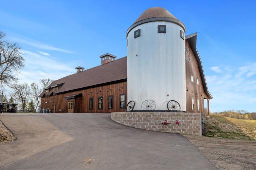 27600 Polk Street NE, Isanti, MN 55040