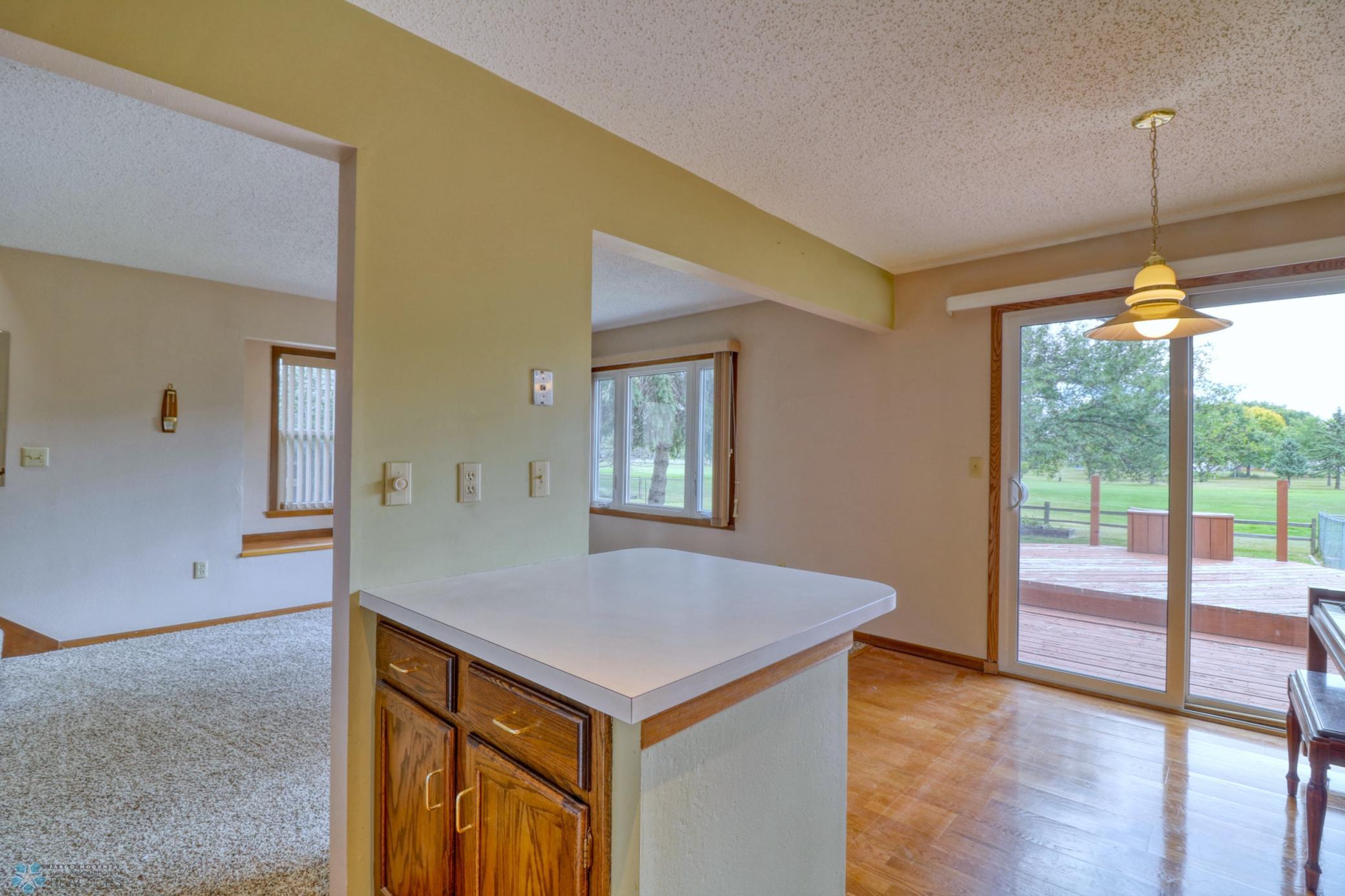 11Kitchen1_3.jpg