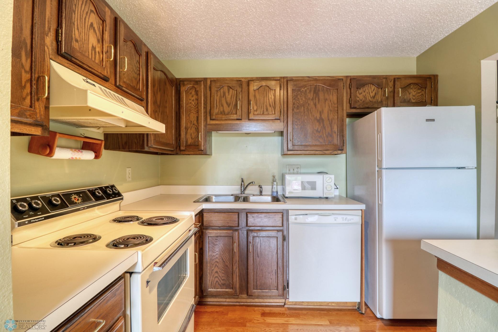 11Kitchen1_4.jpg