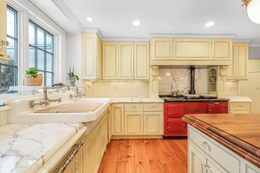 Stunning wood floors throughout the home!
