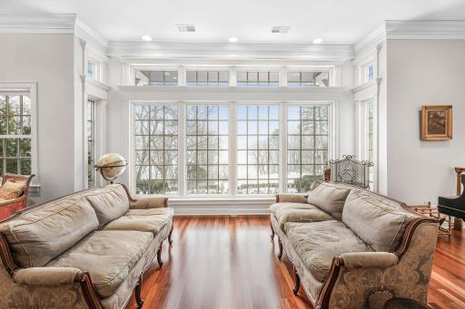 Walls of glass surround you with unbeatable views.