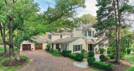 1010 Pleasant View Rd, Chanhassen, MN 55317