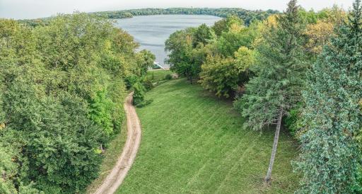 Rare luxury build site on Christmas Lake!
