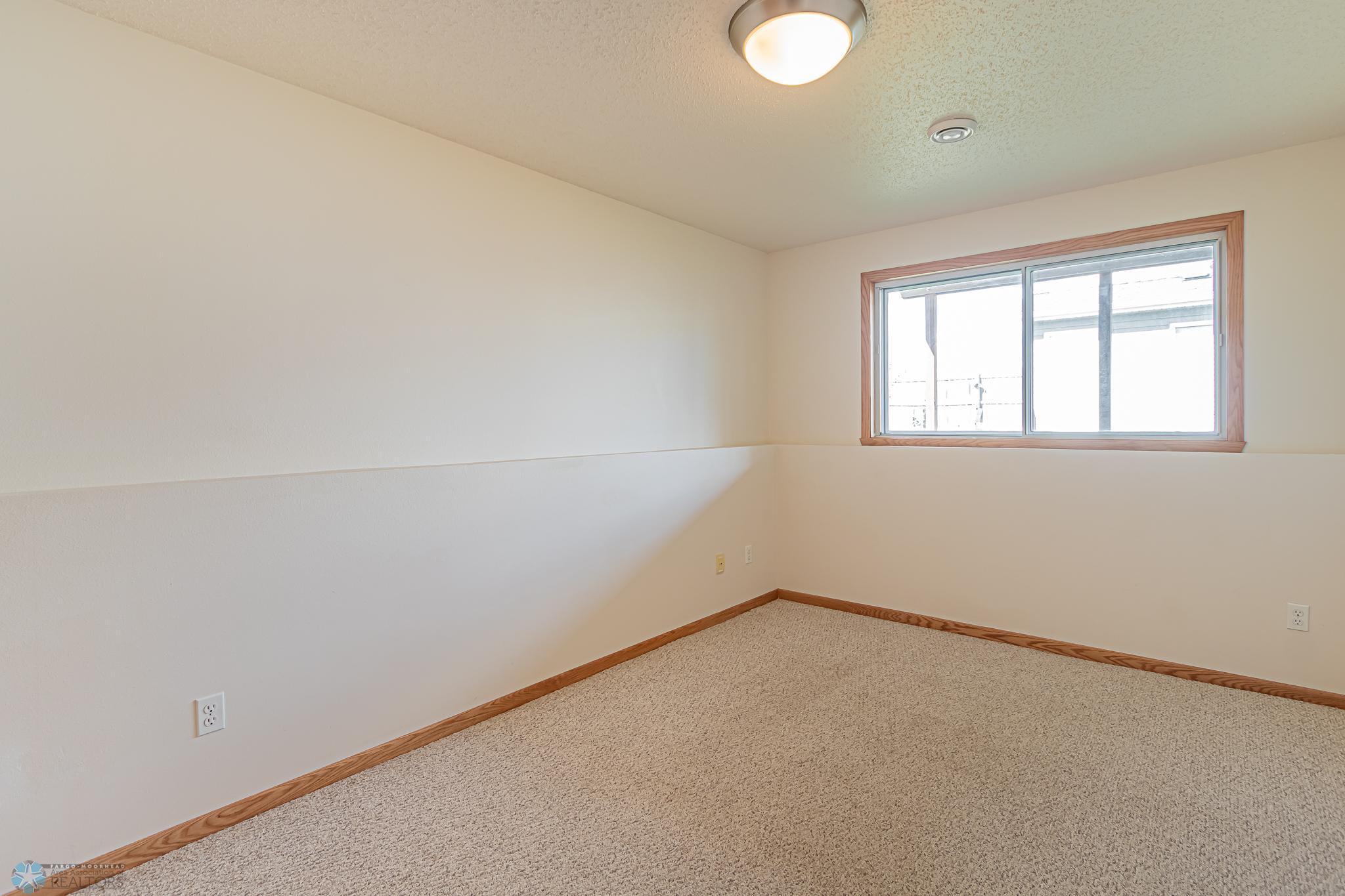 Lower level bed 3