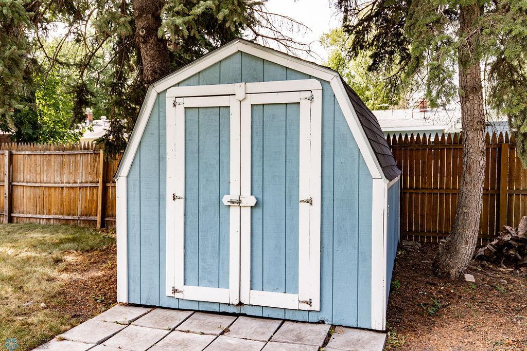 Shed