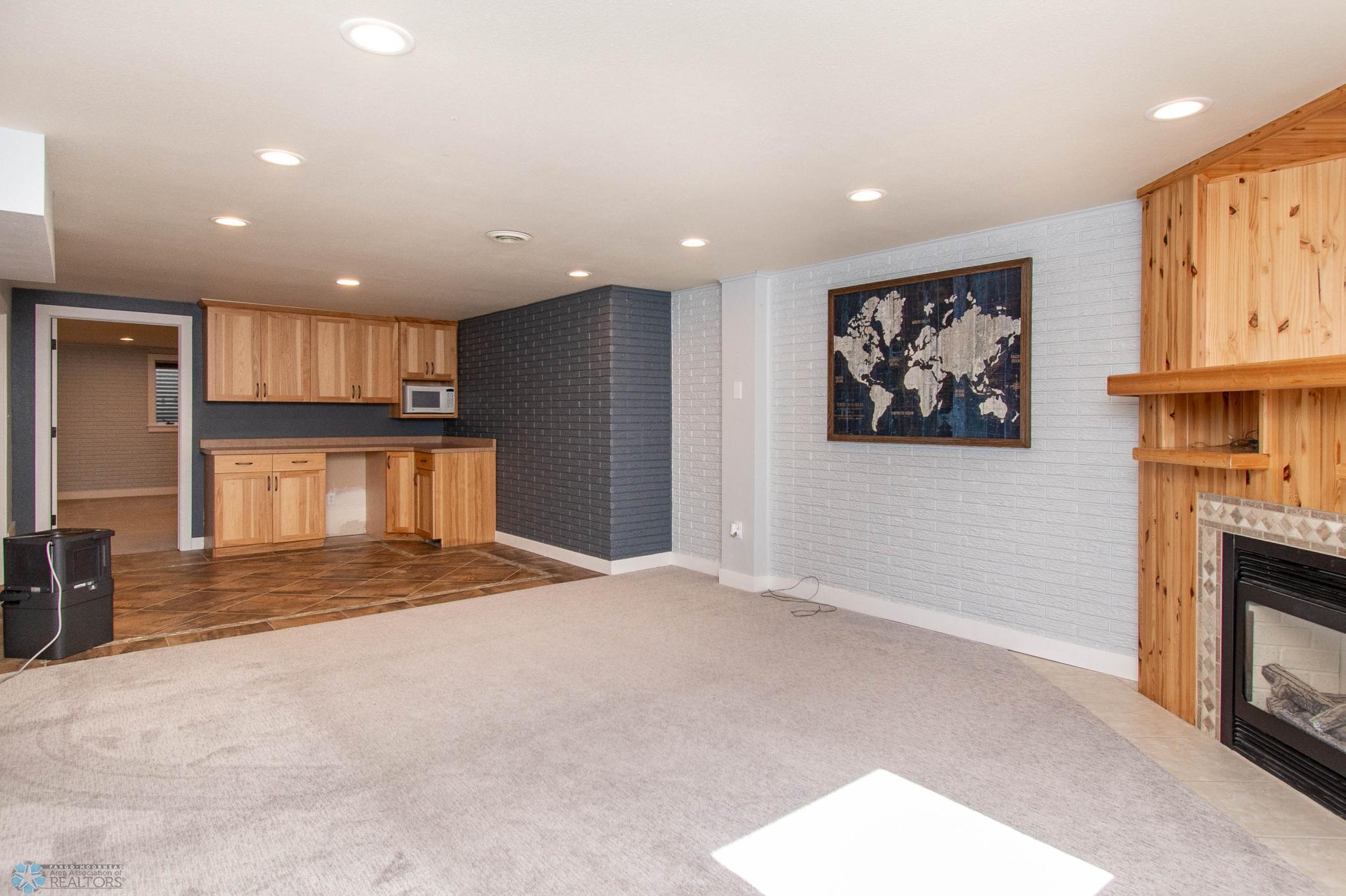 Family Room/Bar Area/Kitchenette
