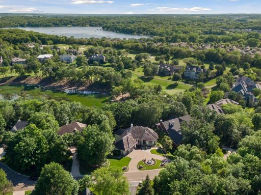 18803 Bearpath Trail, Eden Prairie, MN 55347